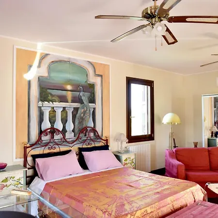 Venkovský dům Anastasia Club